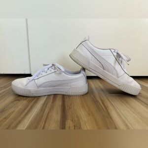 Puma white leather W8.5